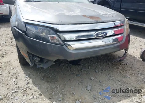 2010 Ford Fusion Se z USA, uszkodzony, nr VIN 3FAHP0HA4AR286213